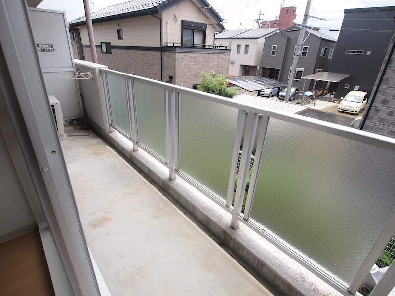 ファミーユ南高田 ベランダ
