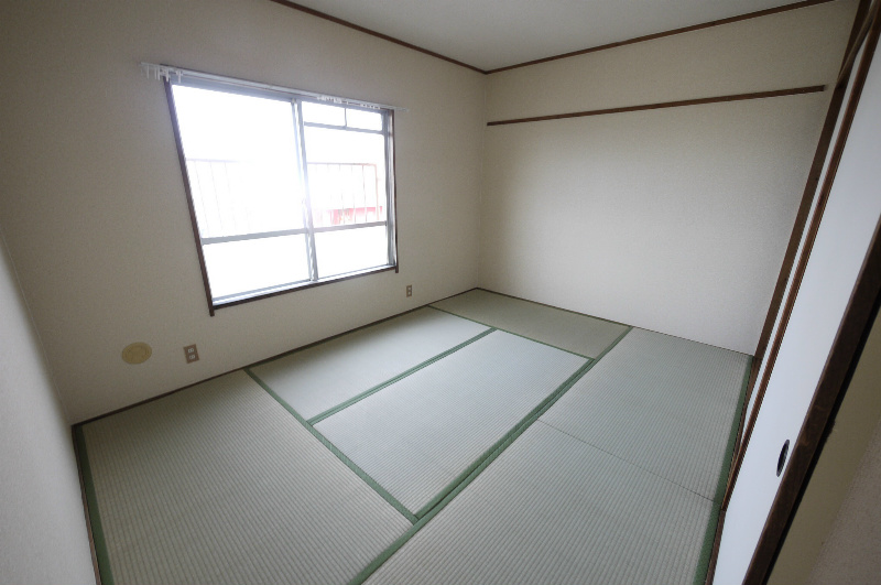 パインリーフ栗東　弐番館 その他