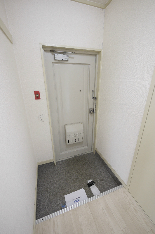 パインリーフ栗東　弐番館 玄関