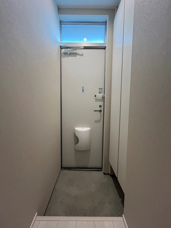 イシベセントラル 玄関