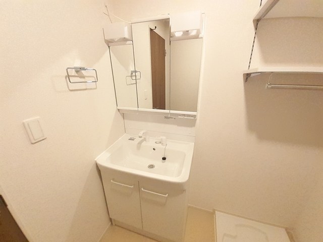 バンブー　ニン　Ａ 洗面所
