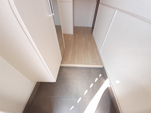 バンブー　ニン　Ａ 玄関