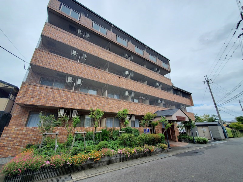 セコンダリー谷畑 外観