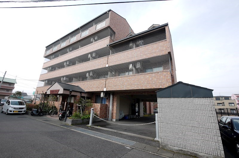 セコンダリー谷畑 外観