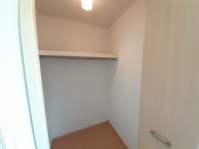 サンライズ・ヒル 収納