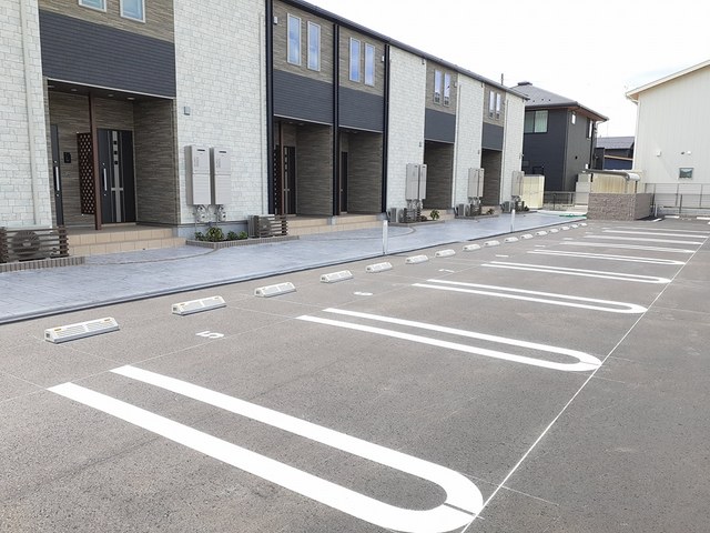 ウッドヴィレッジ甲南ＳＯＵＴＨ 駐車場