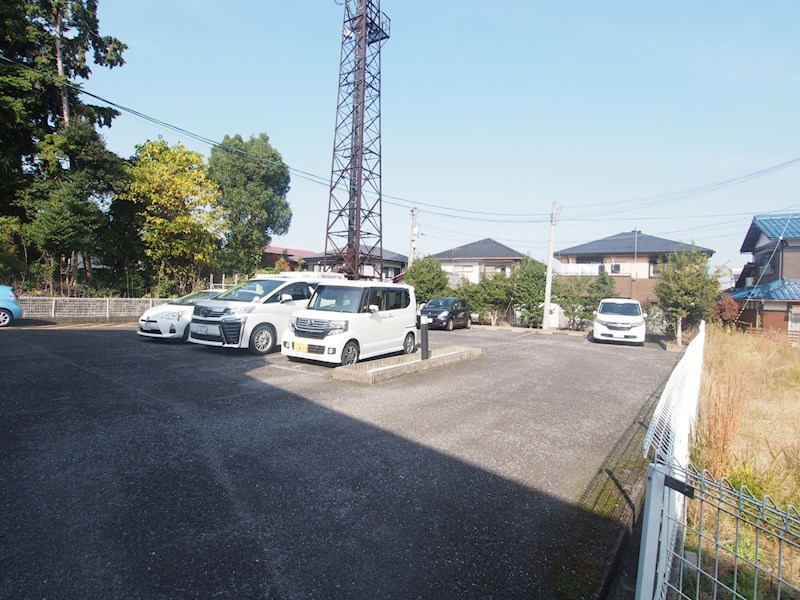 グレイス藤  駐車場