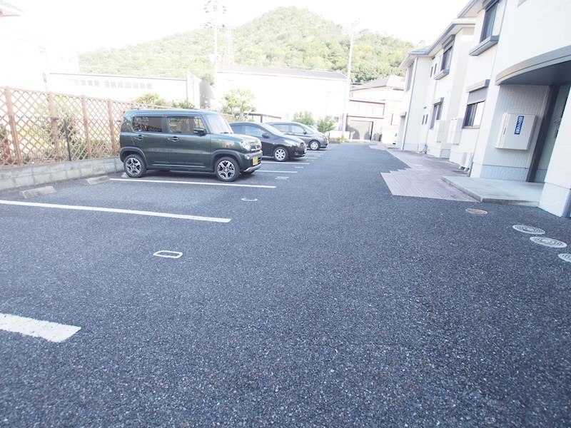 シャーメゾン　ピュアズ　Ａ棟 駐車場