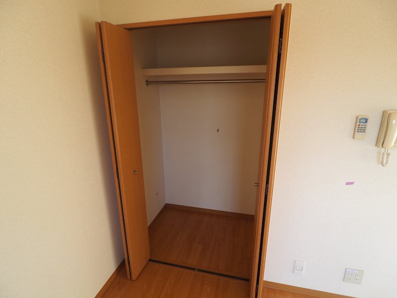 クレスト今宿 収納