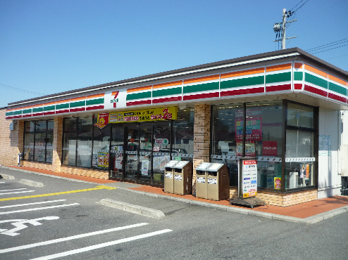 中沢壱番館 コンビニ