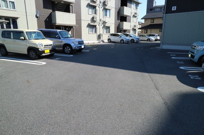 Le ciel Ⅰ(ル シエル) 駐車場
