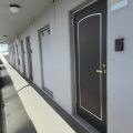 サンライズ西田 玄関
