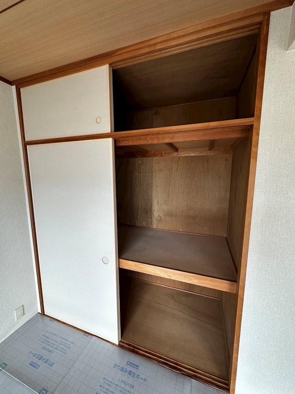 ルモン甲西中央 収納