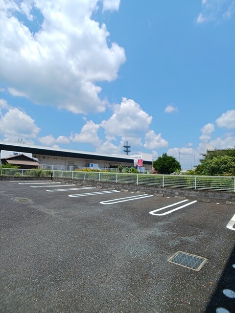 ヴィラ　パーチェ 駐車場
