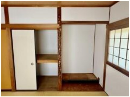 矢橋町貸家 収納