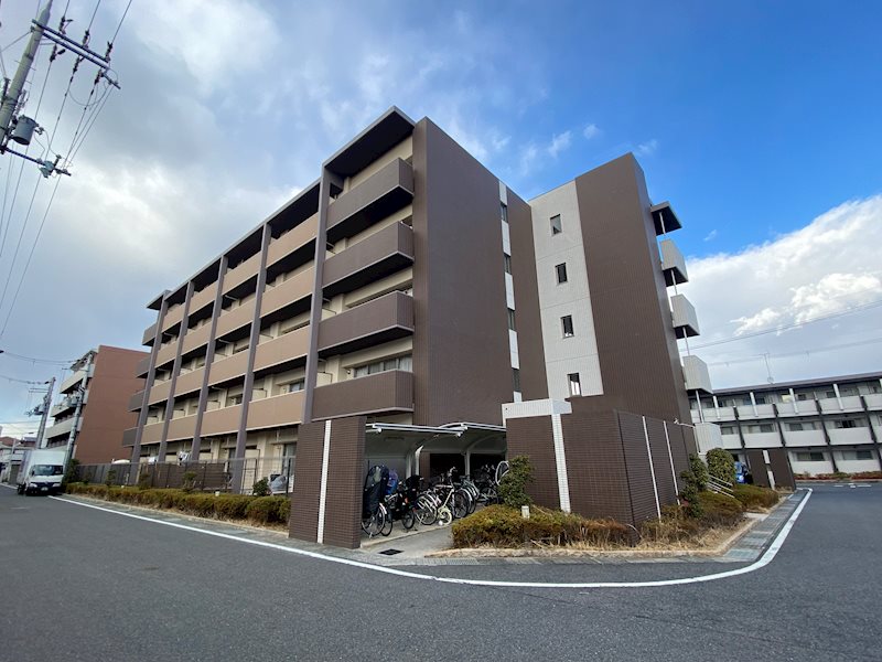 チャム 外観