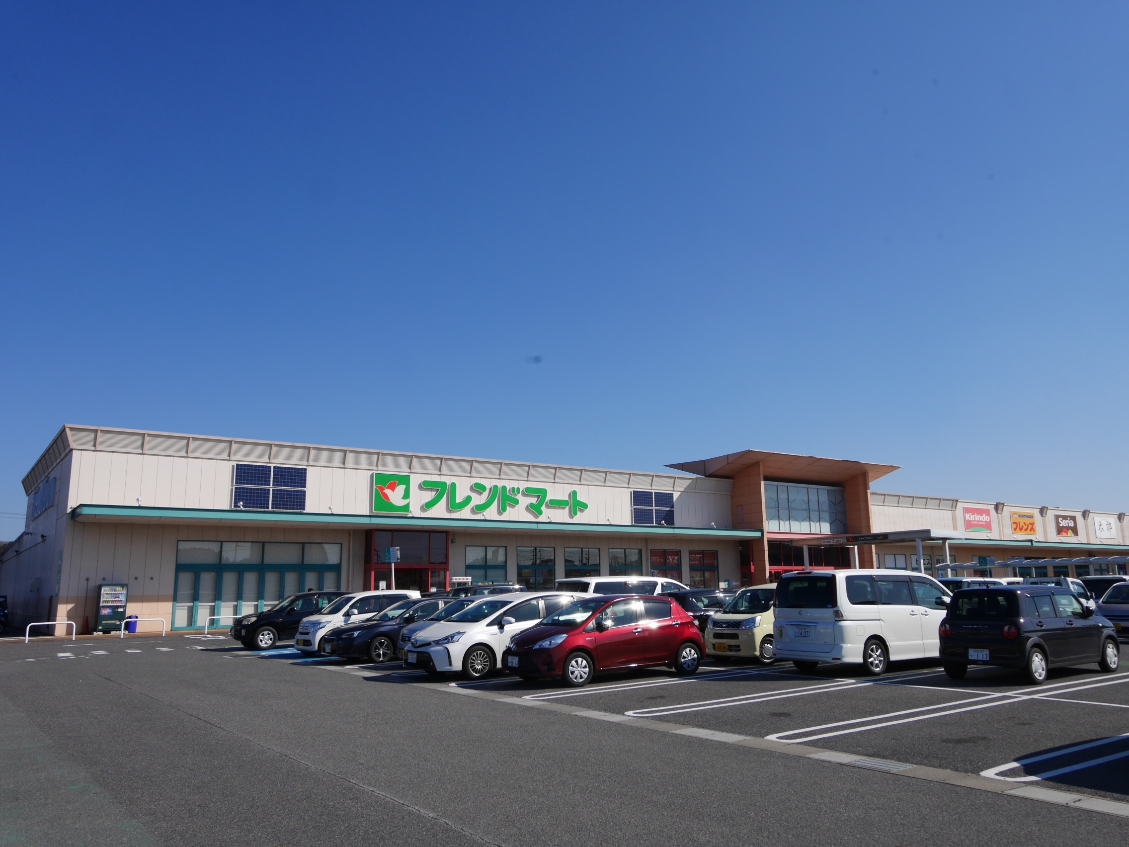 夢咲きの里Ｆ棟 ショッピング施設
