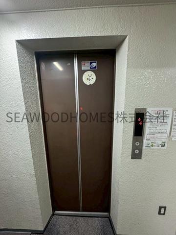 ライオンズマンション南池袋 玄関