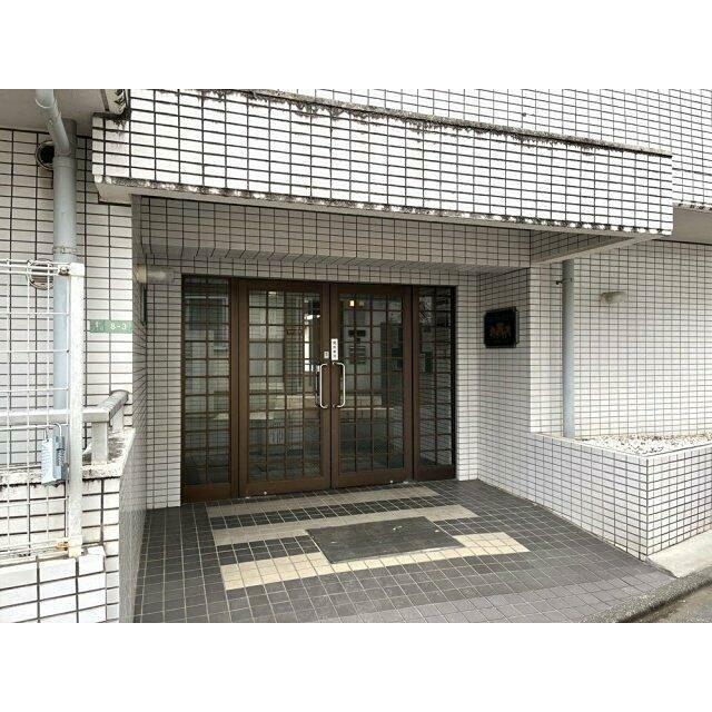 スカイコート都立大学 エントランス