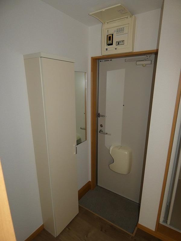 ハウス青木 玄関
