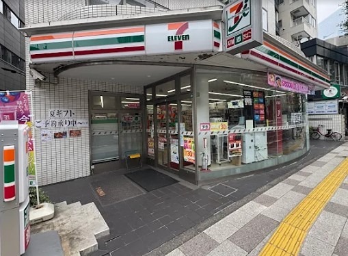 トーシンフェニックス芝浦ベイフォート コンビニ