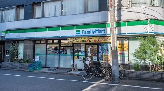 ルーブル三田(ルーブルミタ) コンビニ