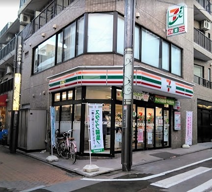 フォレスタ西小山 コンビニ