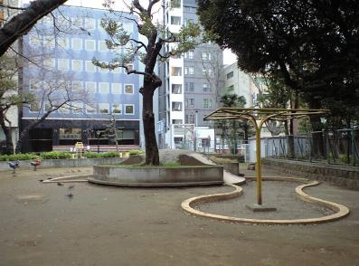 お茶の水公園 ホームズ御茶ノ水 周辺画像5