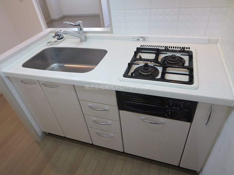 ﾃﾞｭｵ･ｽｶｰﾗ用賀Ⅱ キッチン