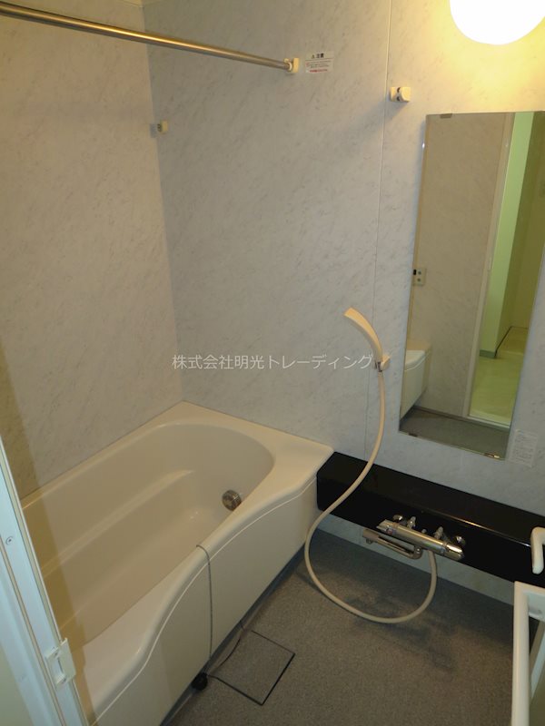 ﾃﾞｭｵ･ｽｶｰﾗ用賀Ⅱ 風呂画像