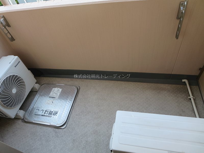 ﾃﾞｭｵ･ｽｶｰﾗ用賀Ⅱ ベランダ
