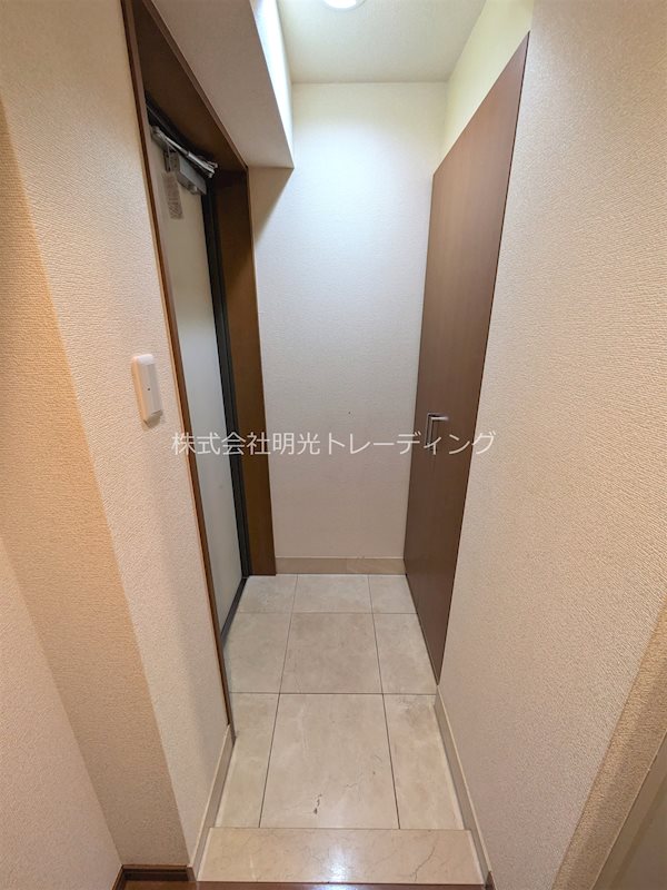 ﾄﾞﾙﾁｪ銀座東・壱番館 玄関