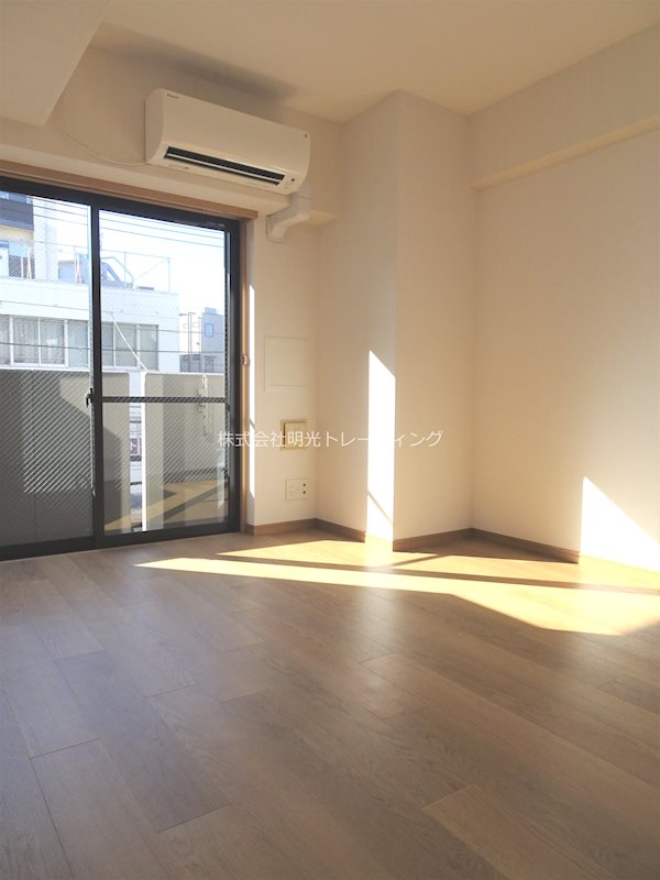 ﾙｰﾌﾞﾙ下北沢 リビング