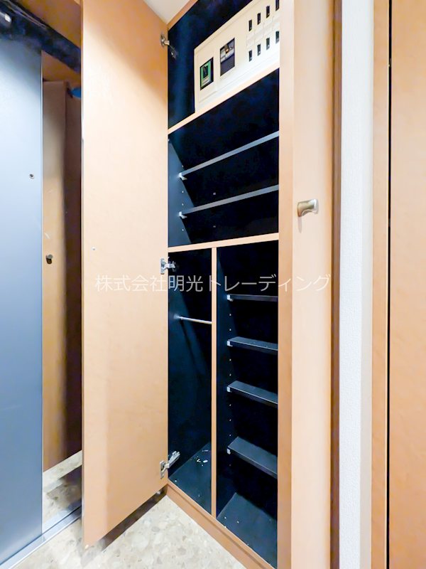 玄関 フェニックス麻布狸穴公園 玄関