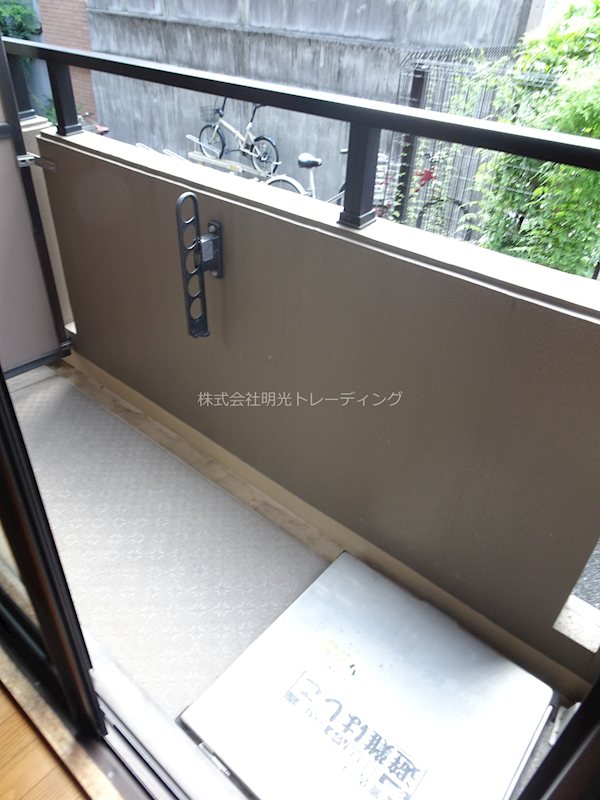 ﾌｪﾆｯｸｽ麻布狸穴公園 ベランダ