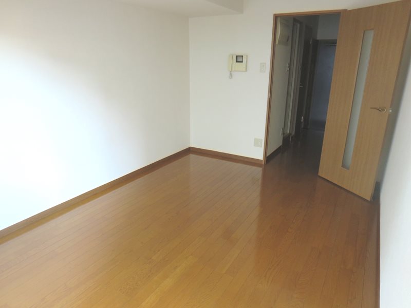 ﾙｰﾌﾞﾙ恵比寿ｻｳｽｶﾞｰﾃﾞﾝ リビング