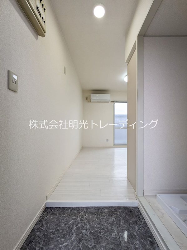 玄関 クリオ弘明寺壱番館 玄関