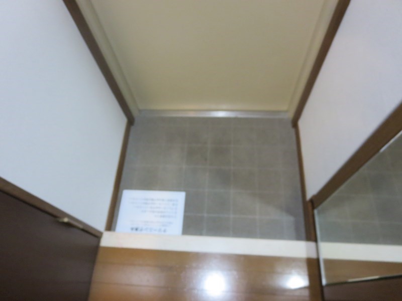 エスコート渋谷 玄関