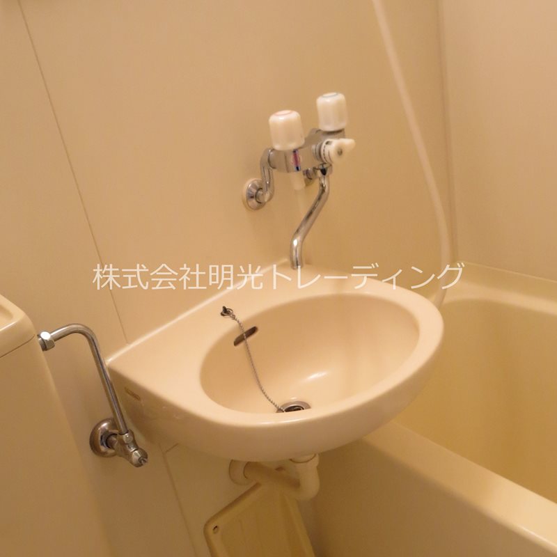 洗面所 コンドミニアムメイ大倉山 その他2