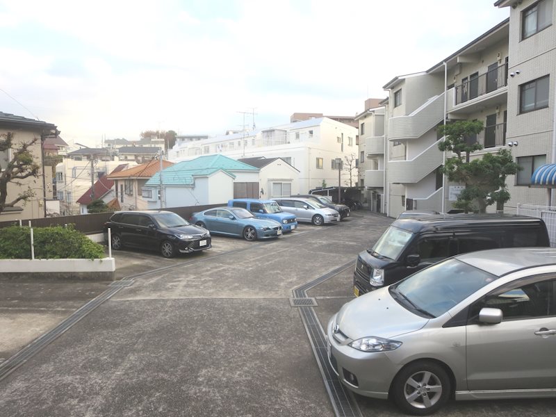 駐車場 コンドミニアムメイ大倉山 その他外観6