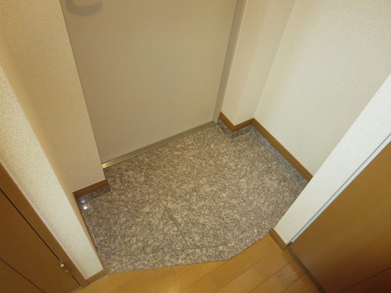 玄関 ドルチェ京橋・壱番館 玄関