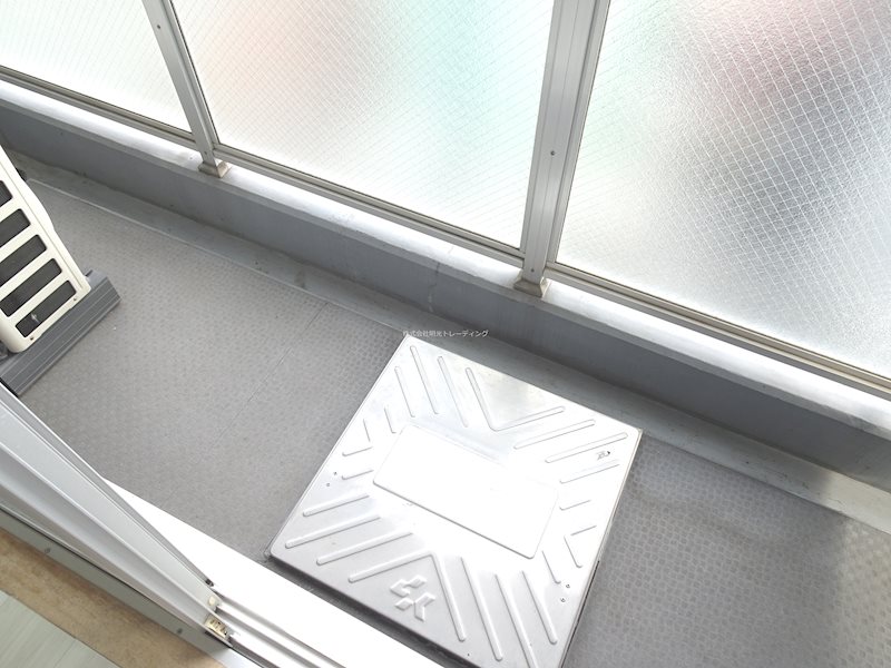 ﾌｧｰｽﾄﾌﾟﾚｲｽ東向島 ベランダ