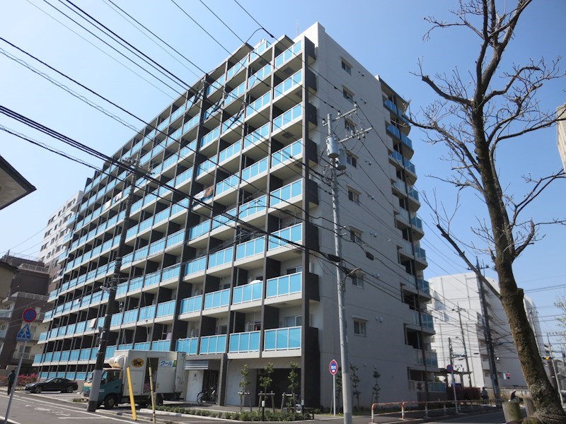 ｸﾞﾗﾝﾌｫｰｽ北綾瀬 214号室 外観