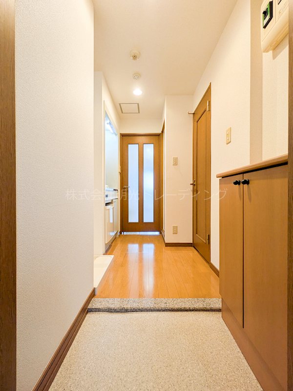 ｸﾚｱｼｵﾝ市ヶ谷西 玄関