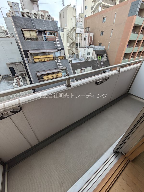 ﾌﾟﾚｰﾙ日本橋弐番館 ベランダ