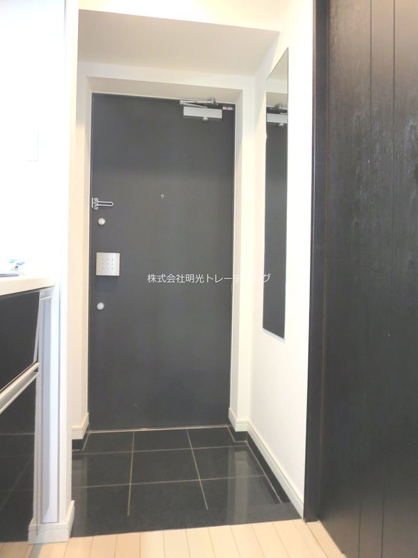 玄関 パトゥーロ御徒町チッタ 玄関