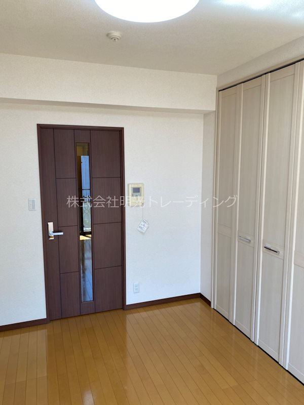 グリフィン横浜・山下町 リビング