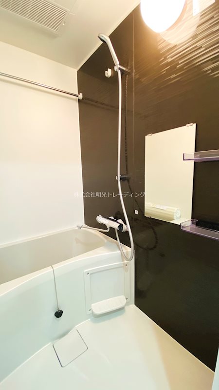 バス ヴァレッシア曳舟アンベリール 風呂画像