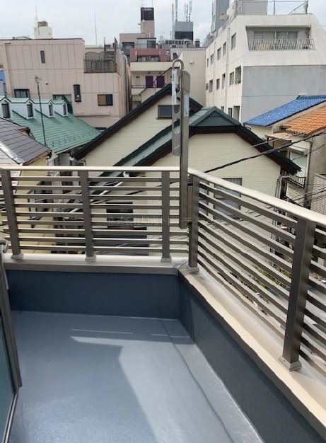 板橋1丁目戸建て ベランダ