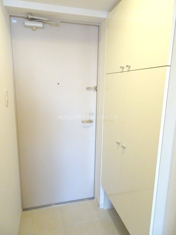 玄関 日神デュオステージ笹塚東館 玄関